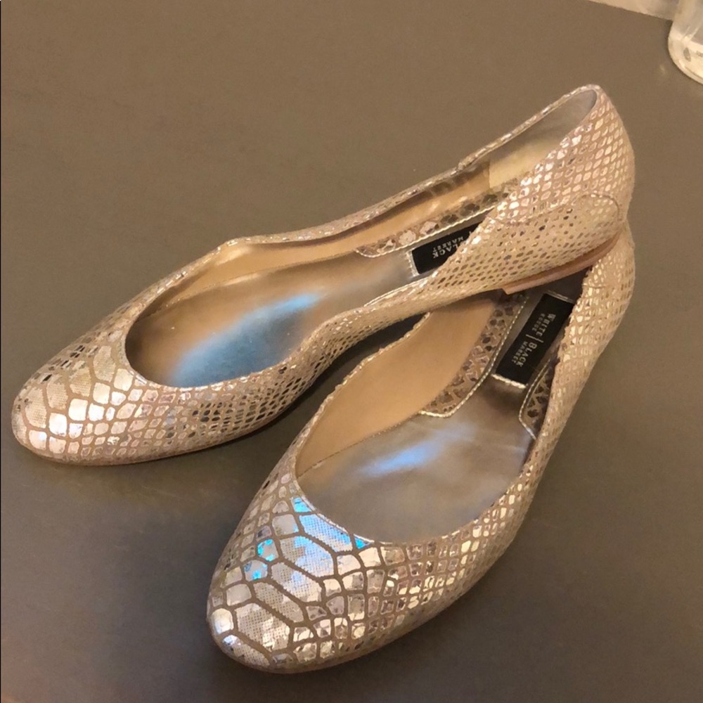 NW Silver snake skin flats